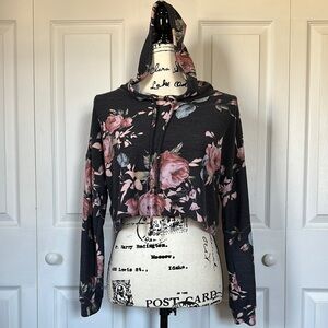 Floral Black Cropped Hoodie